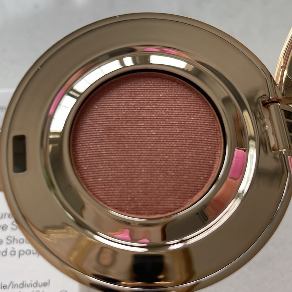 Eye shadow - Picture 2 of 5